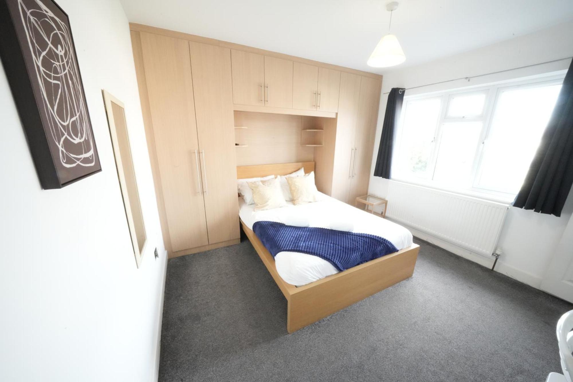 The Great Airport Place-Private Bedrooms With Private Bathroom-1 Bus To Heathrow Airport-5 Minutes By Car- Helpful Advice From Our Team Harmondsworth Luaran gambar
